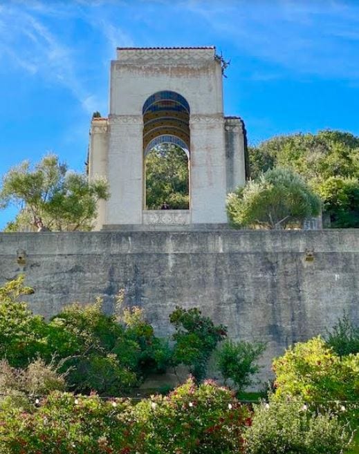 Before starting your hike check out the Wrigley Monument