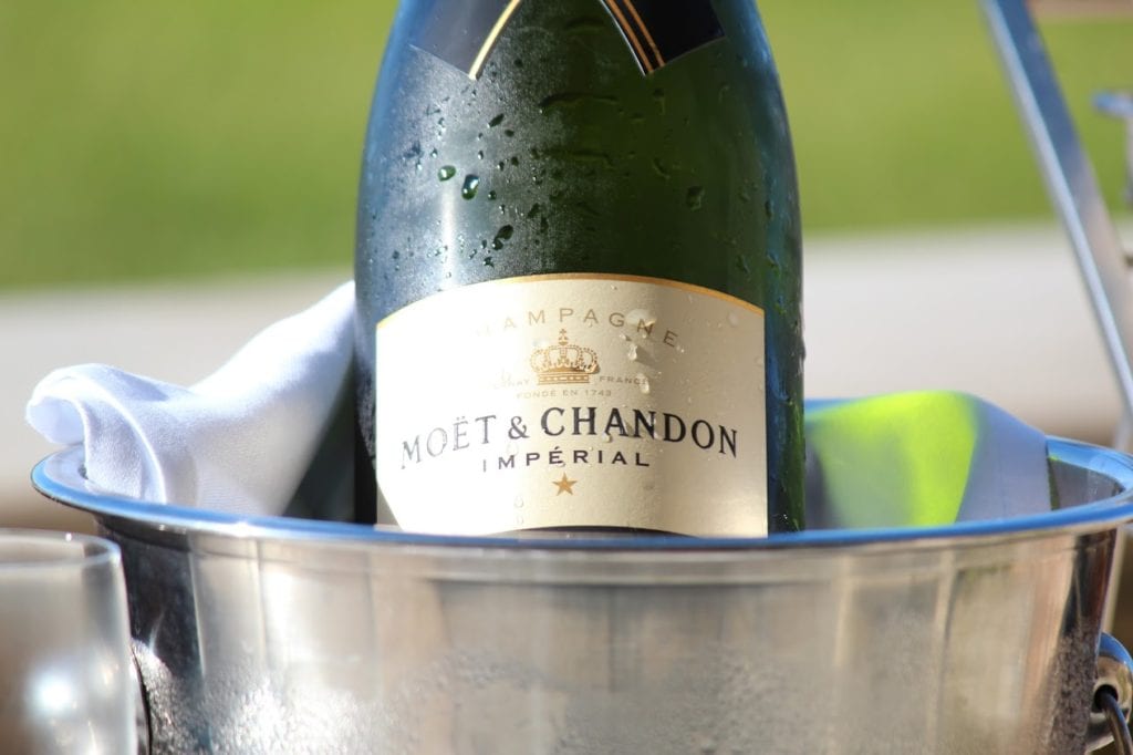 Always5Star Guide To Moët & Chandon Champagne