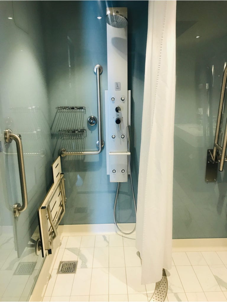 Courtyard Penthouse with Balcony wheelchair accessible shower